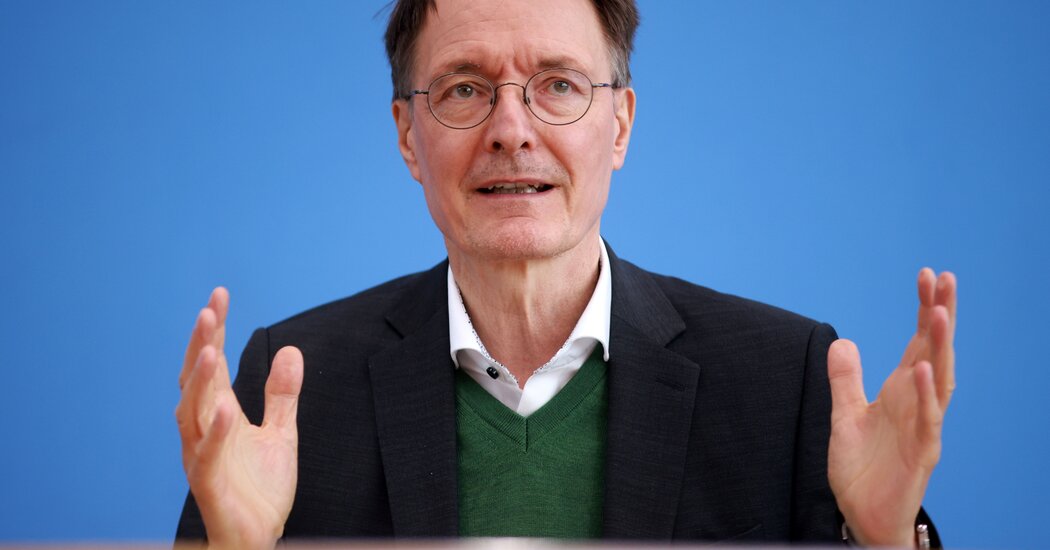 O Tribunal Alemão condena cinco pessoas por sequestrar funcionários da saúde e espalhar o caos